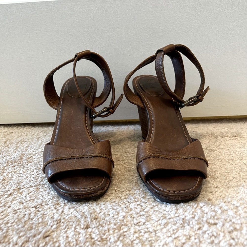 Frye Leather Platform Heels | Brown | Size 8